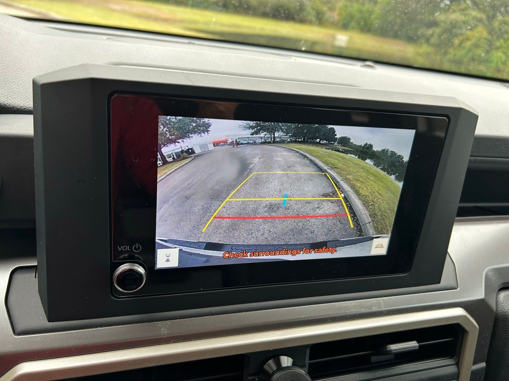 Thumbnail: 2024 Toyota Tacoma - 25