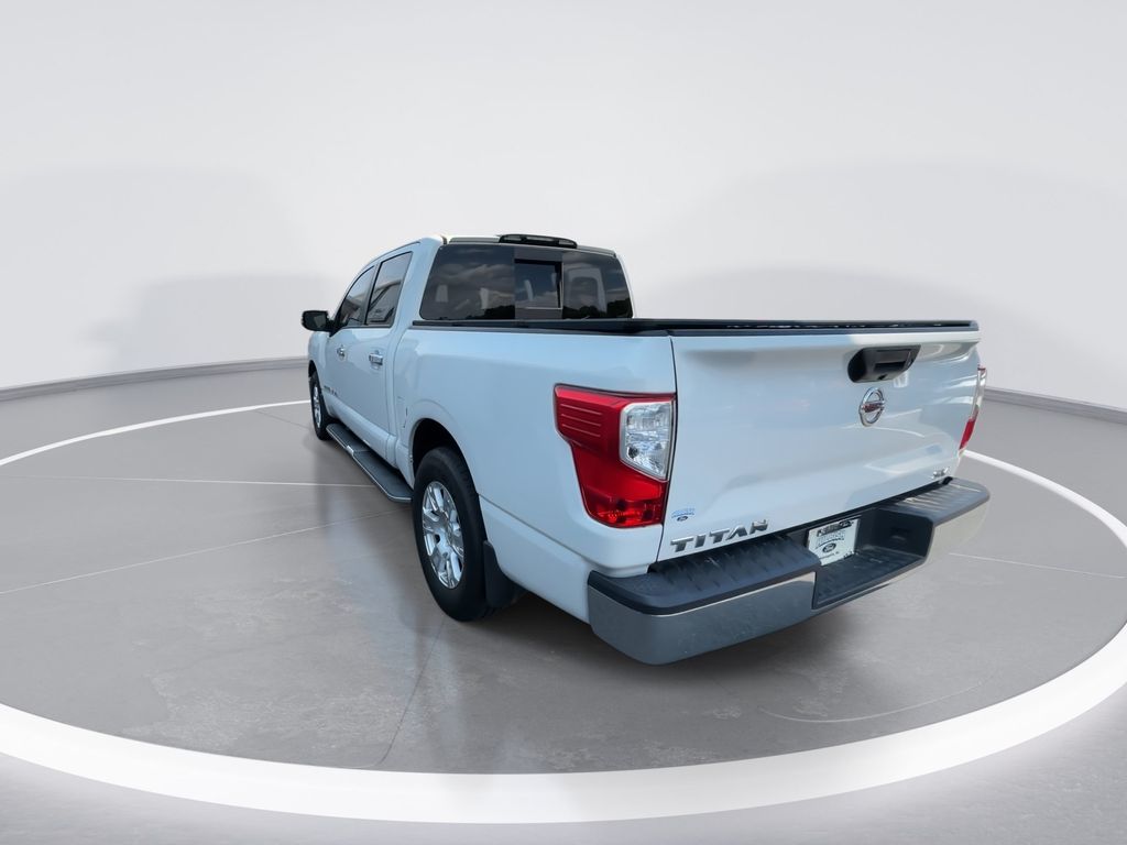 Used 2018 Glacier White Nissan SV image 6