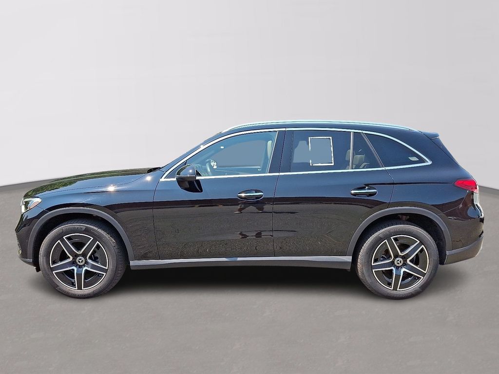 Thumbnail: 2026 Mercedes-Benz GLC - 7
