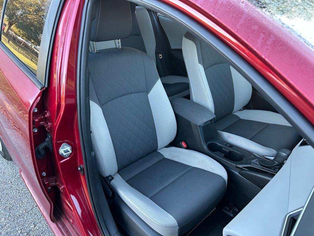 Thumbnail: 2025 Toyota Corolla - 15