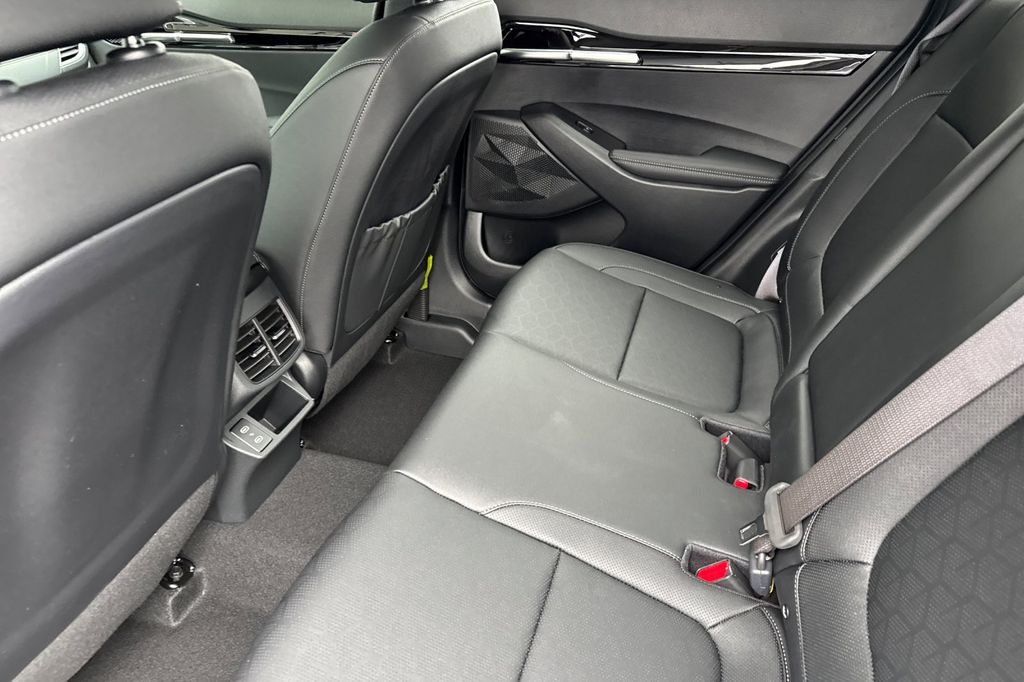 new 2026 Kia Seltos car, priced at $30,385