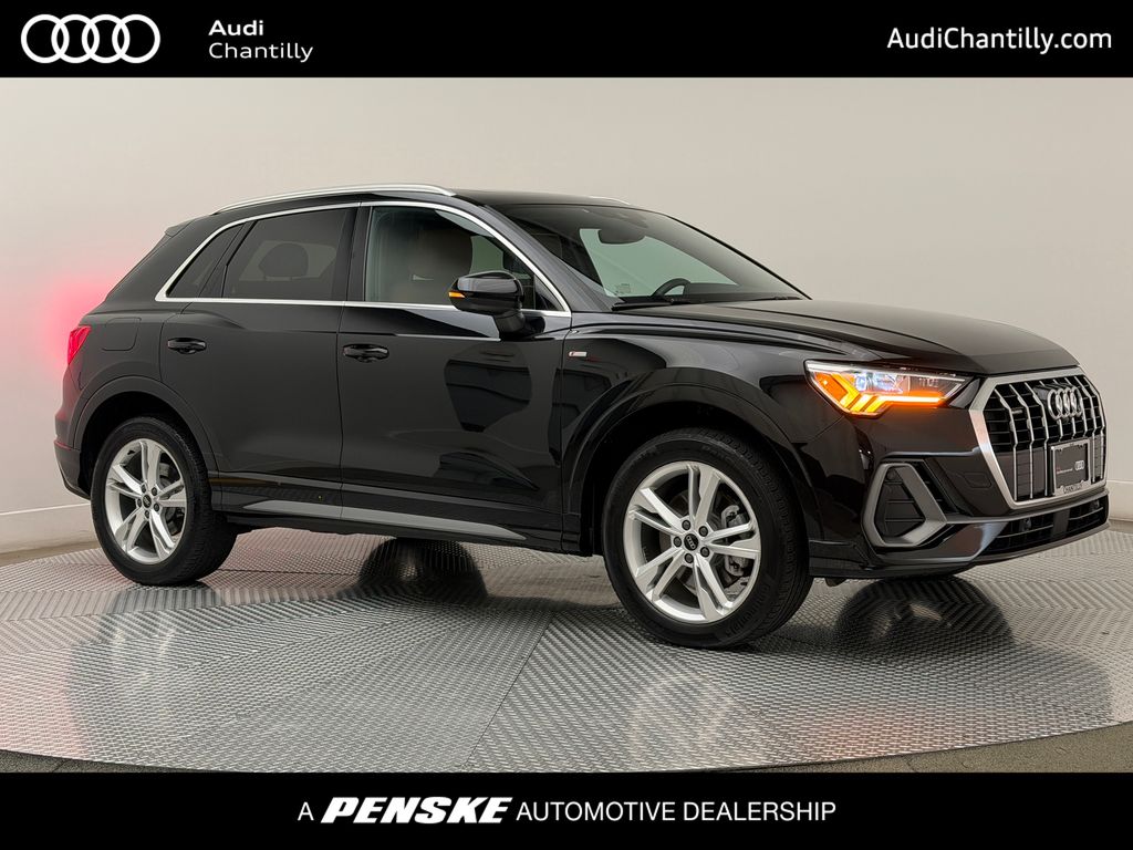Thumbnail: 2023 Audi Q3 - 1