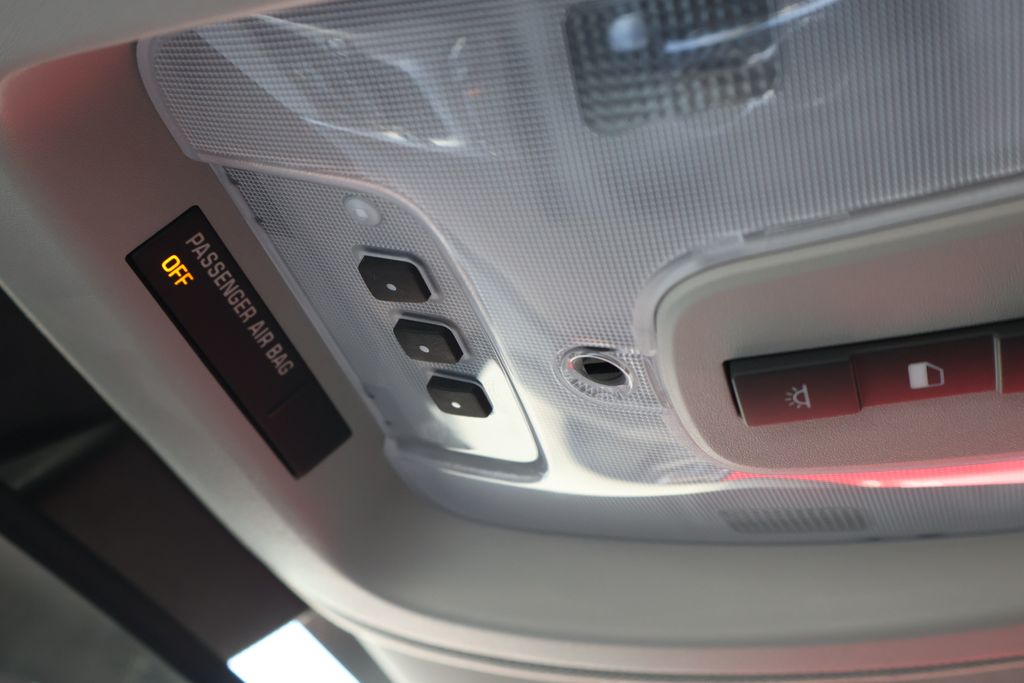 Thumbnail: 2014 Chevrolet Equinox - 30