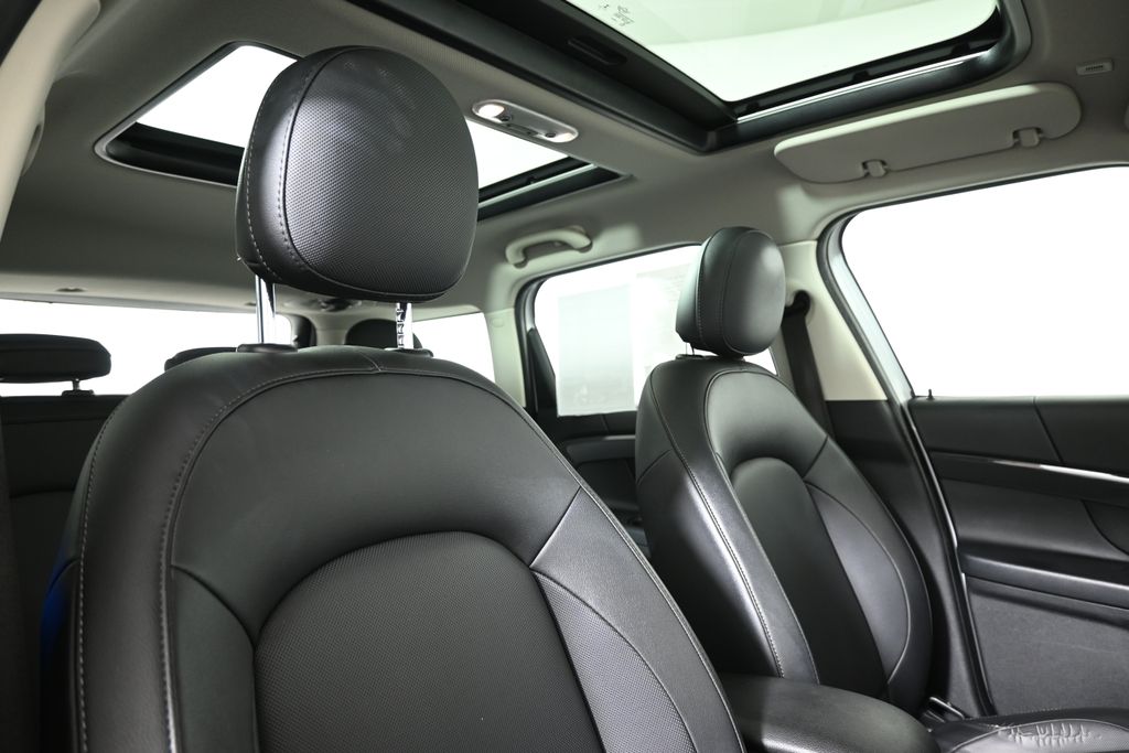 Thumbnail: 2019 MINI Cooper Countryman - 32