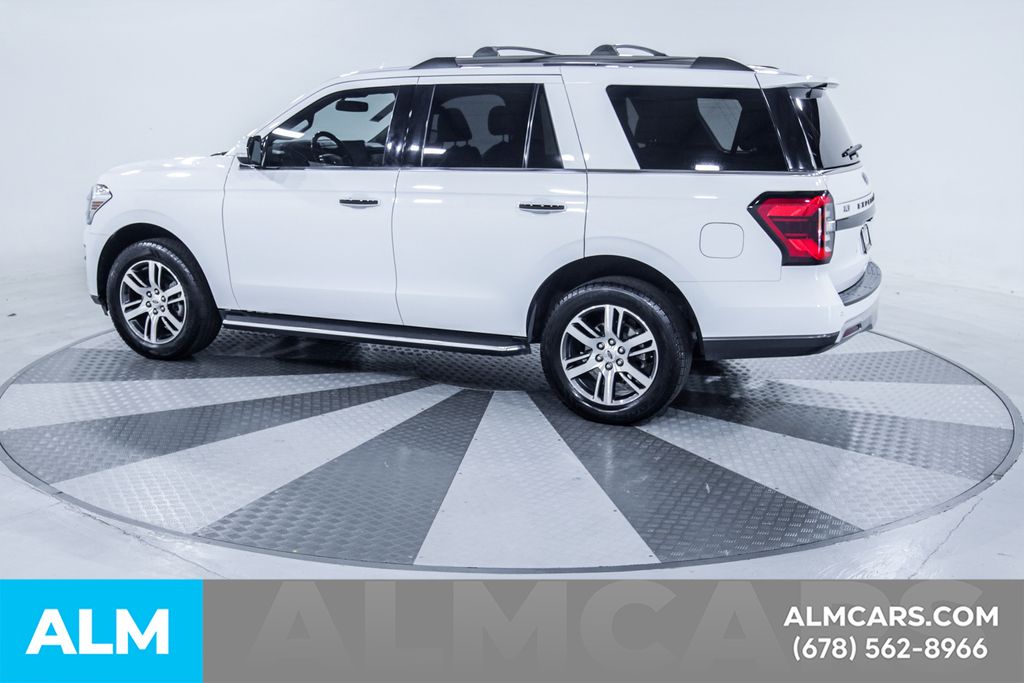 Used 2022 White Ford Limited image 5