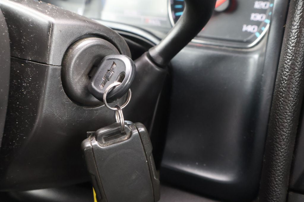 Thumbnail: 2018 Chevrolet Silverado 1500 - 28