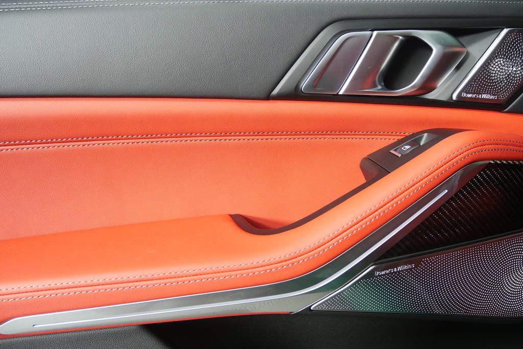 Thumbnail: 2026 BMW X5 - 15