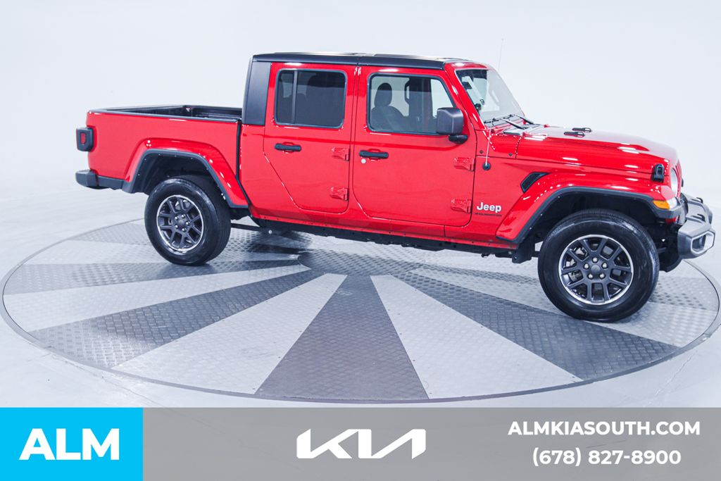 2023 Jeep Gladiator Overland photo 12