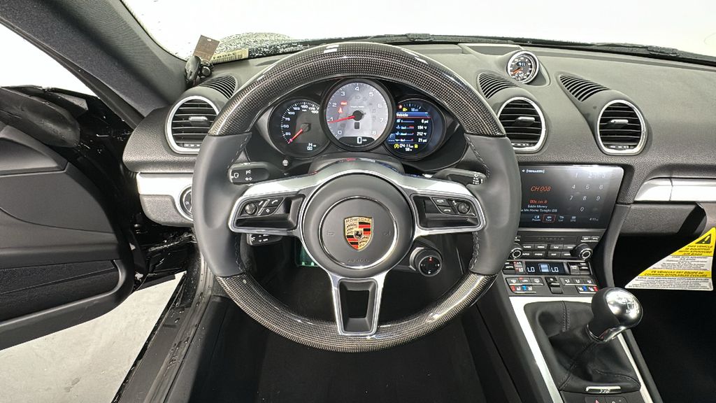 Thumbnail: 2025 Porsche 718 Cayman - 15