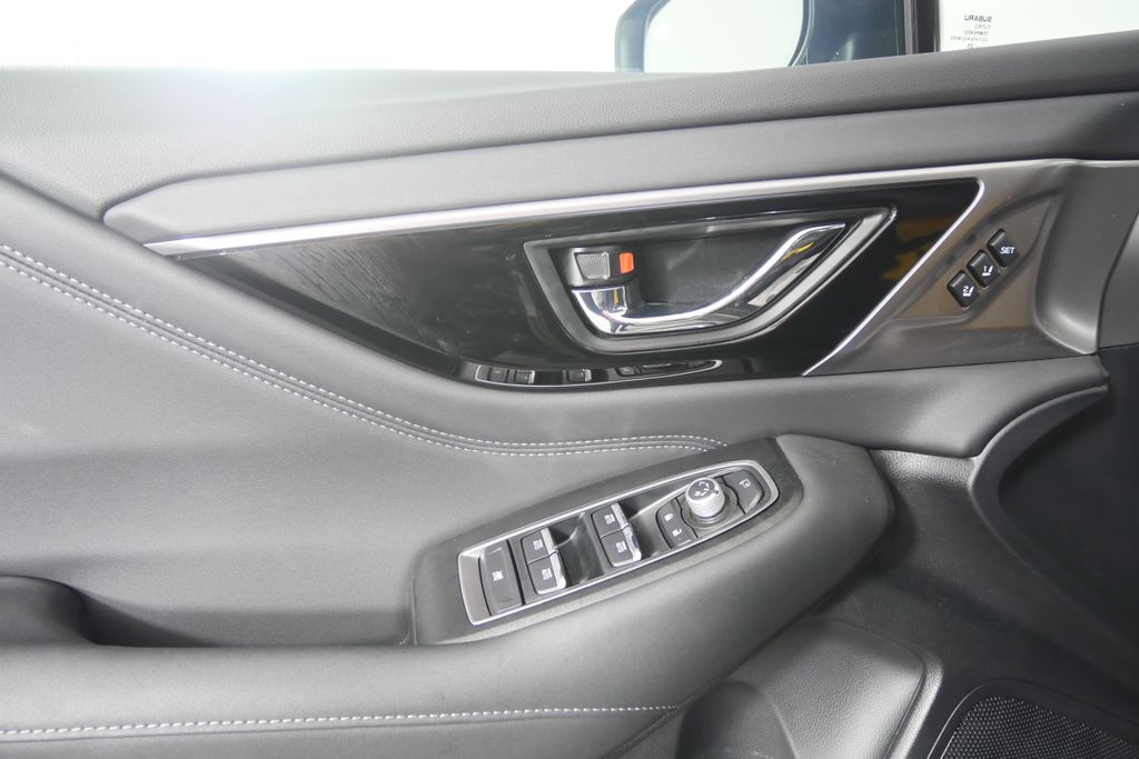 Thumbnail: 2025 Subaru Outback - 8
