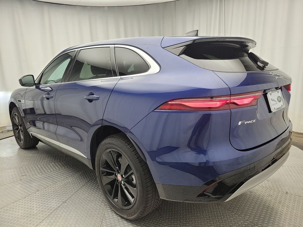 2023 Jaguar F-Pace S 6