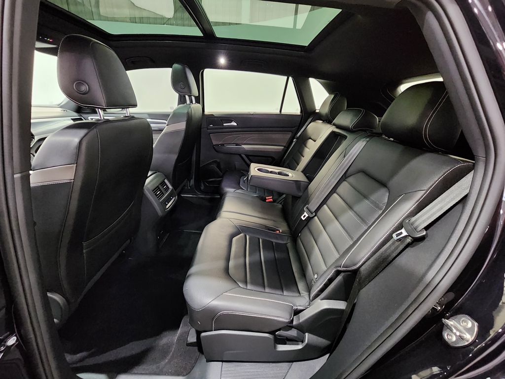 2021 Volkswagen Atlas Cross Sport 3.6L V6 SEL Premium R-Line