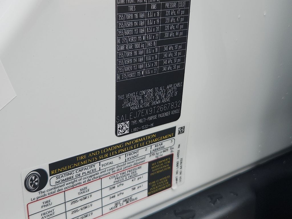 Thumbnail: 2026 Land Rover Defender - 10