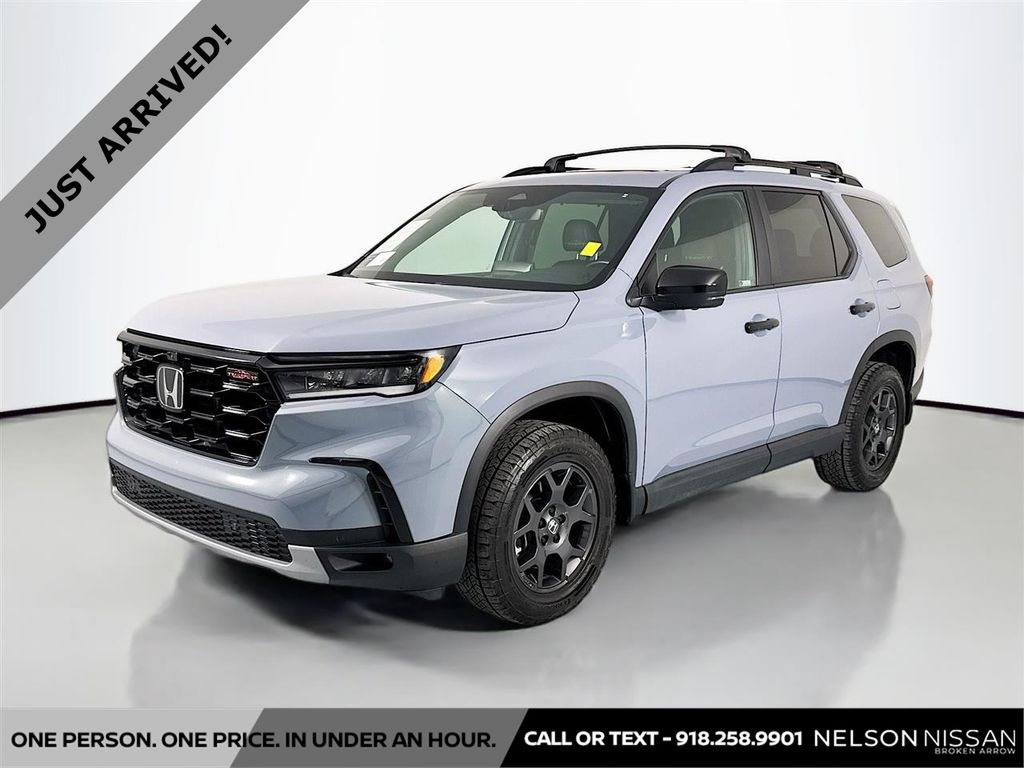 2023 Honda Pilot TrailSport AWD