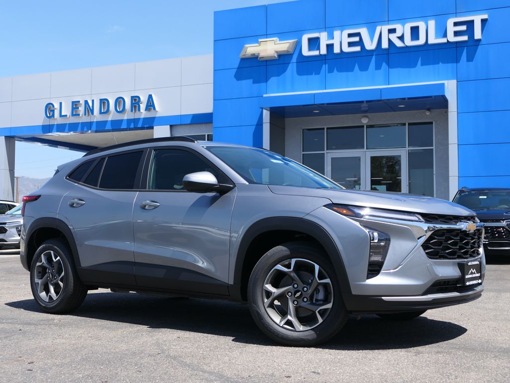 Sterling Gray Metallic 2026 Chevrolet Trax SUV / Crossover Front-Wheel Drive 6-Speed Automatic
