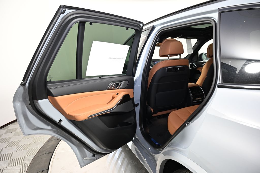 Thumbnail: 2026 BMW X5 - 23