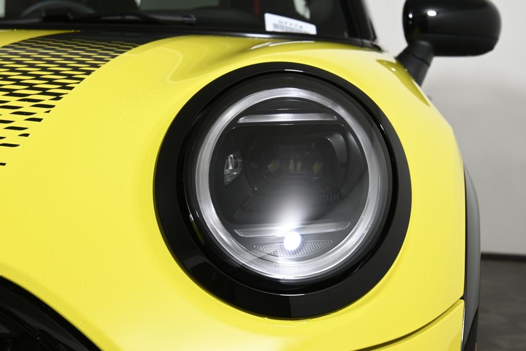 Thumbnail: 2026 MINI Cooper - 10