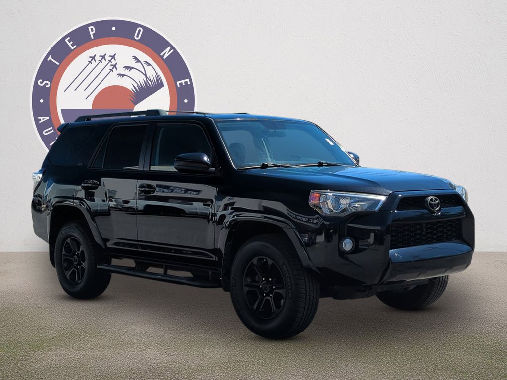 2018 Toyota 4Runner SR5 4WD
