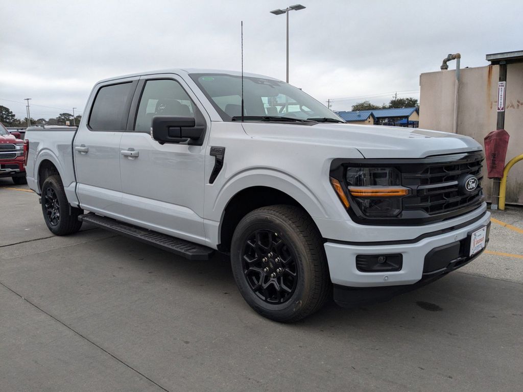 2025 Ford F-150 XLT