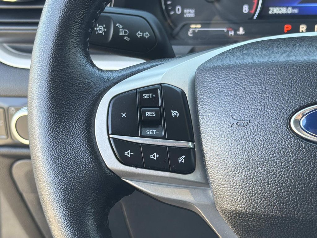 Used 2022 Ford Explorer XLT 4D Sport Utility