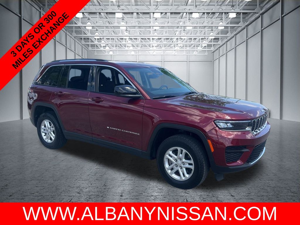 2023 Jeep Grand Cherokee Laredo