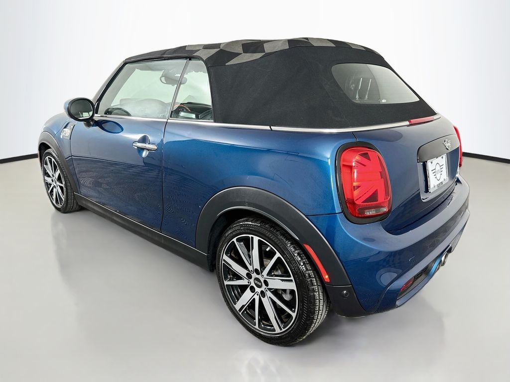 Thumbnail: 2021 MINI Cooper - 7
