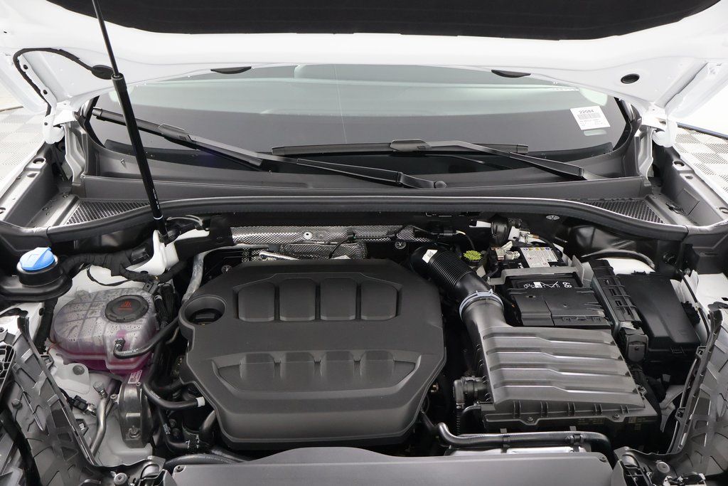 Thumbnail: 2026 Audi Q3 - 9