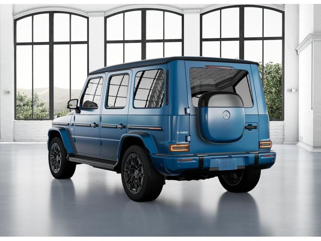 2025 Mercedes-Benz G-Class G 580 E 28