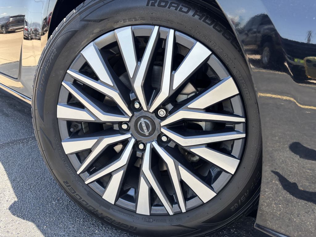 Used 2024 Nissan Altima Sedan