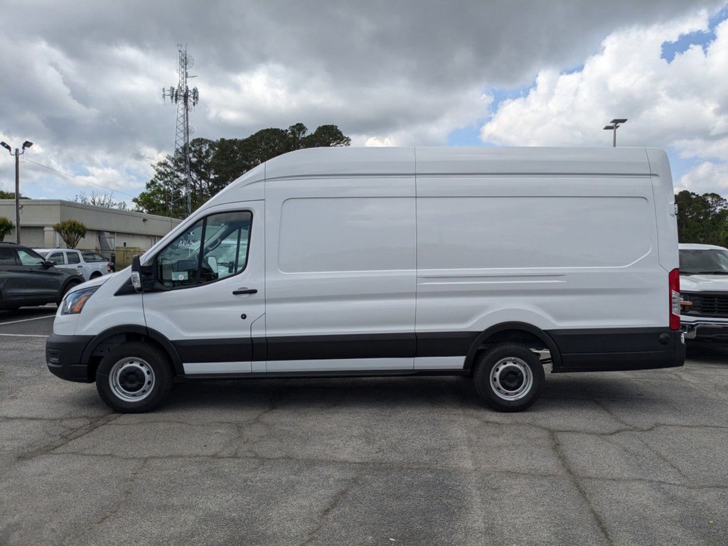 2025 Ford Transit 350