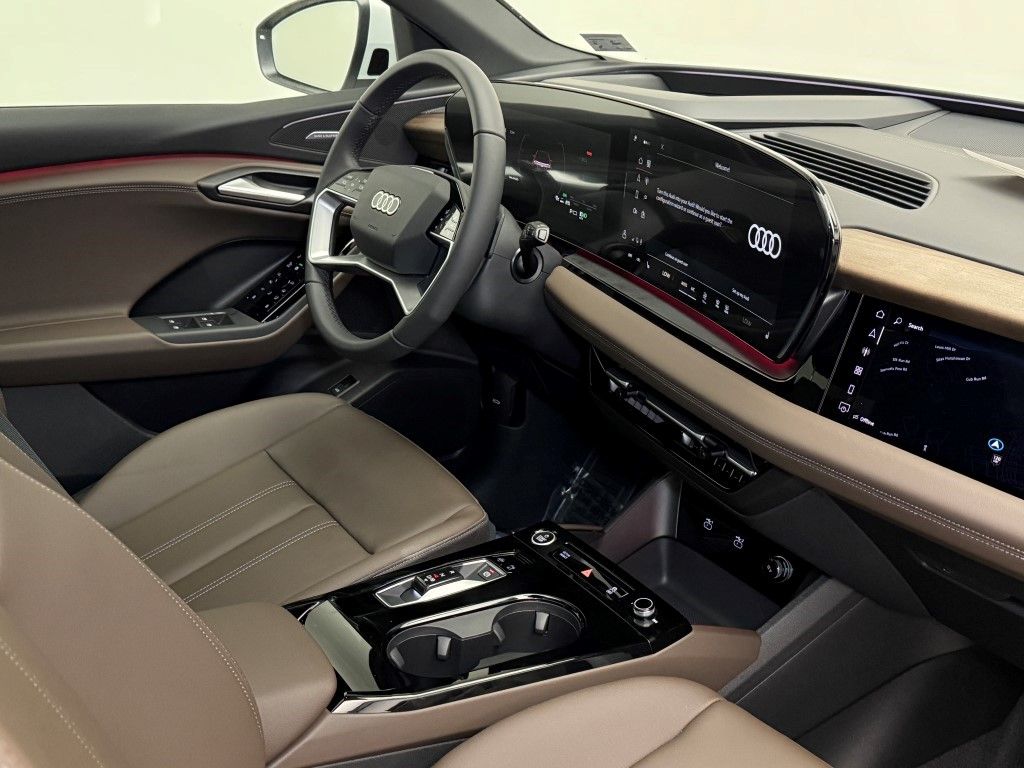 2025 Audi e-tron Premium 16