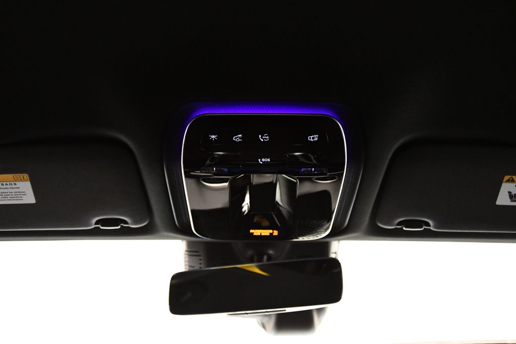 Thumbnail: 2025 Mercedes-Benz GLC - 17