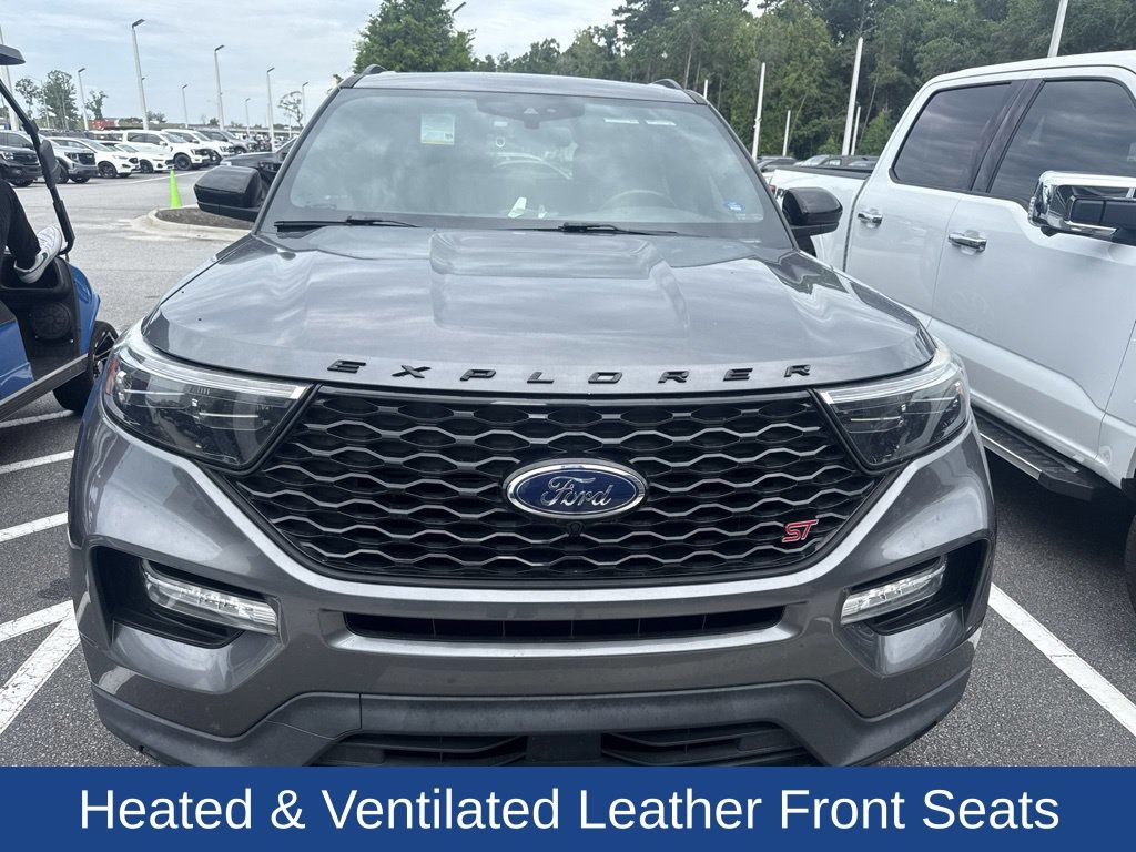 2022 Ford Explorer ST