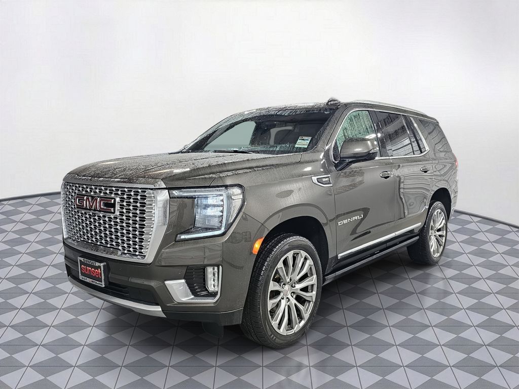 Used 2021  GMC Denali image 3