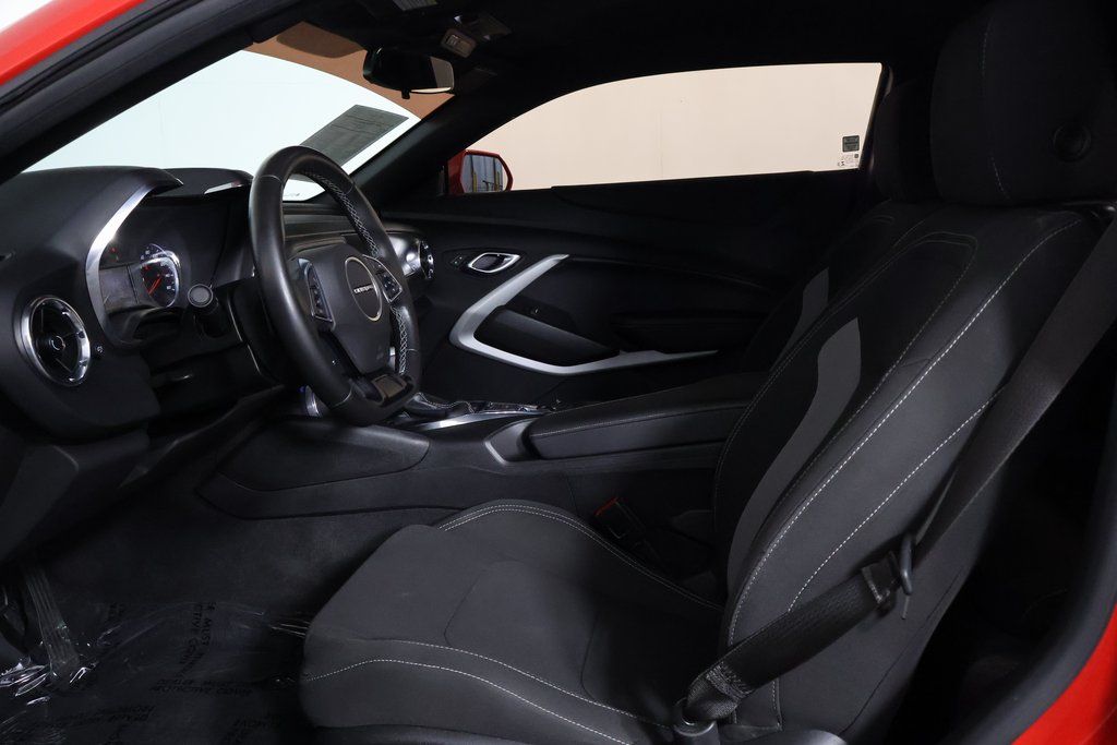 Thumbnail: 2020 Chevrolet Camaro - 11