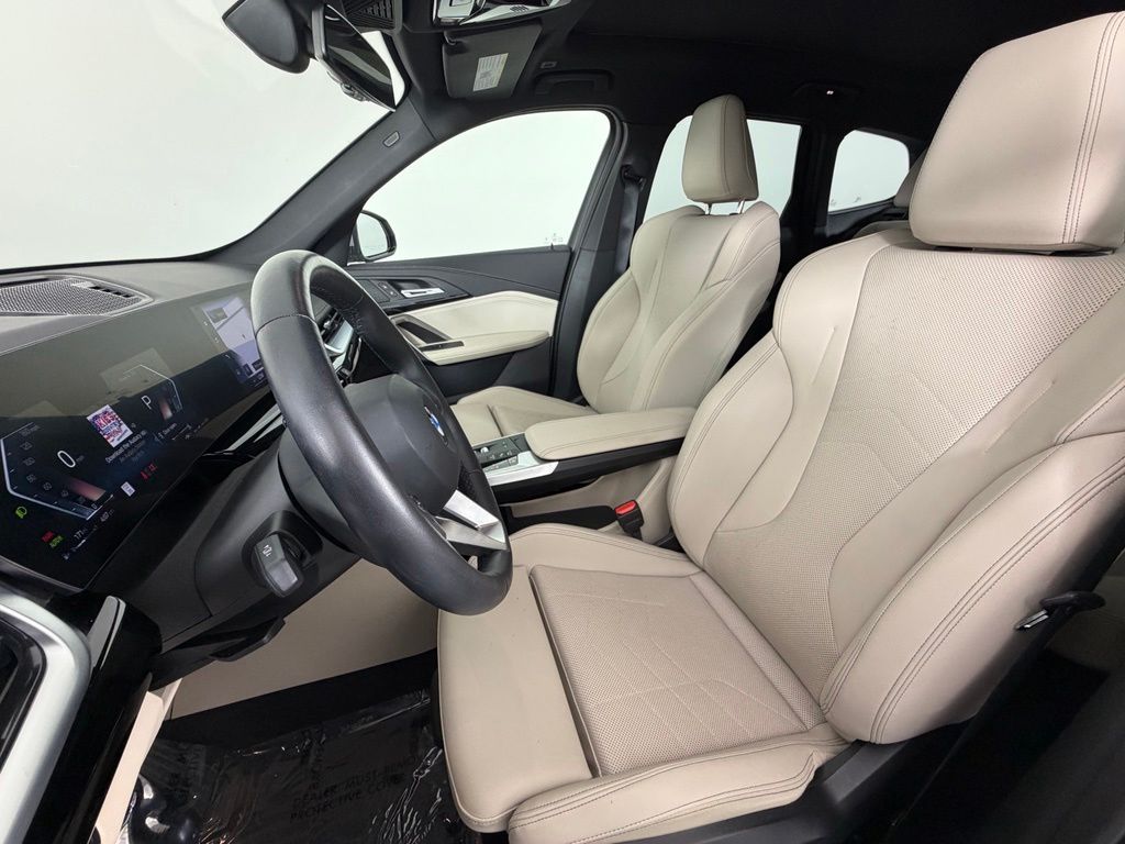 Thumbnail: 2023 BMW X1 - 5
