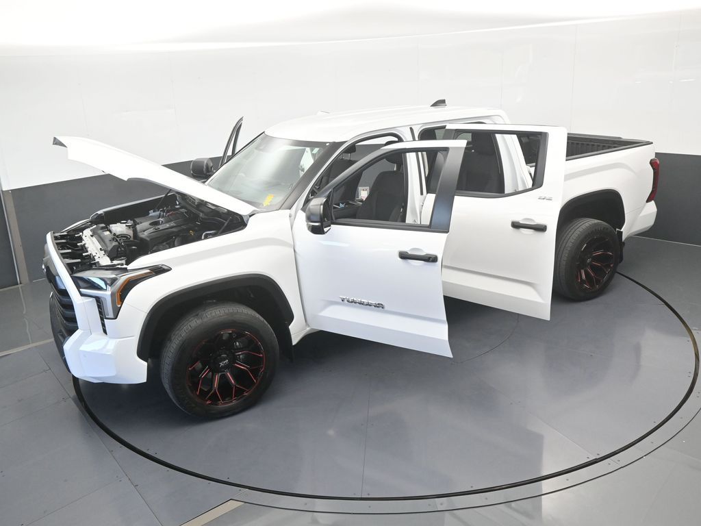 Used 2024 Wind Chill Pearl Toyota SR5 image 68