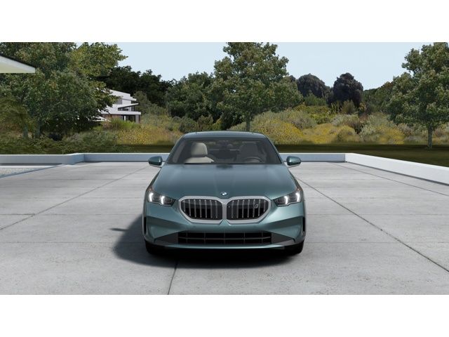 Thumbnail: 2026 BMW i5 - 3