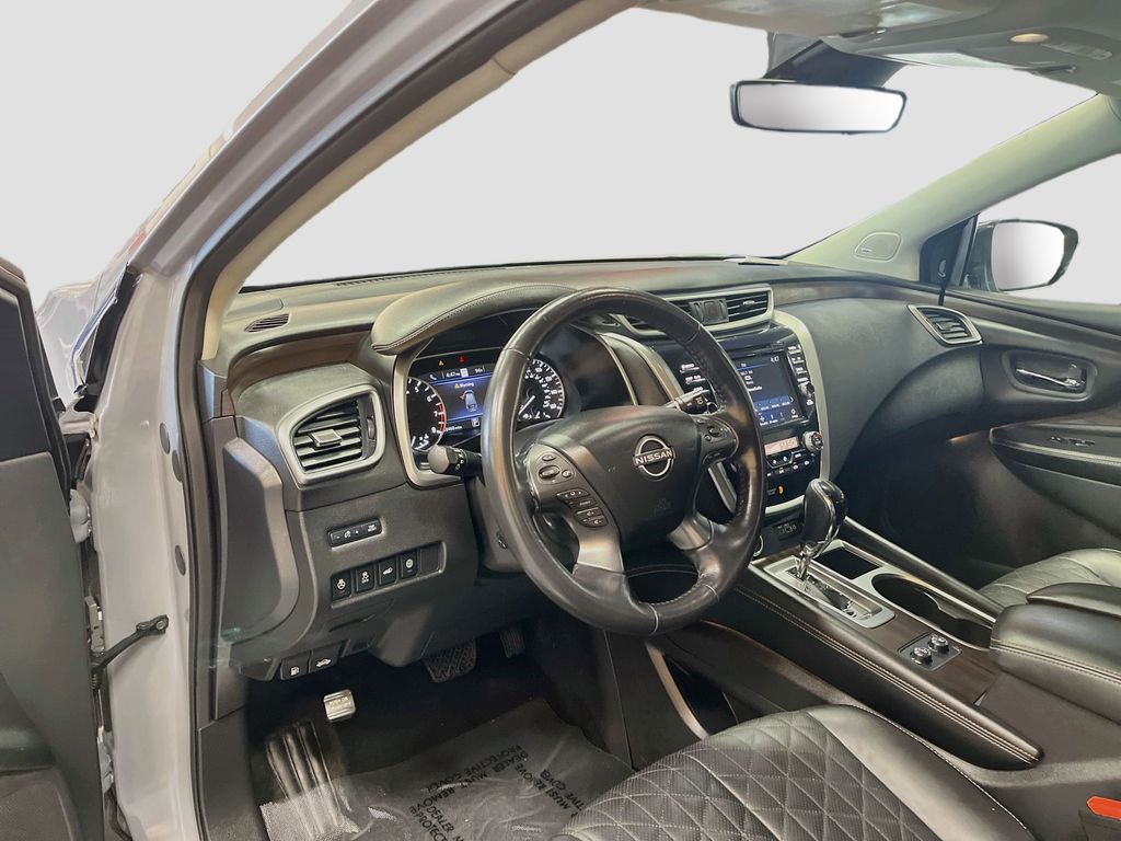 Used 2024 Boulder Gray Pearl Nissan Platinum image 9