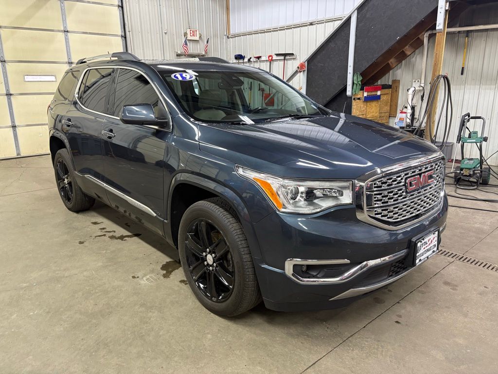 2019 GMC Acadia