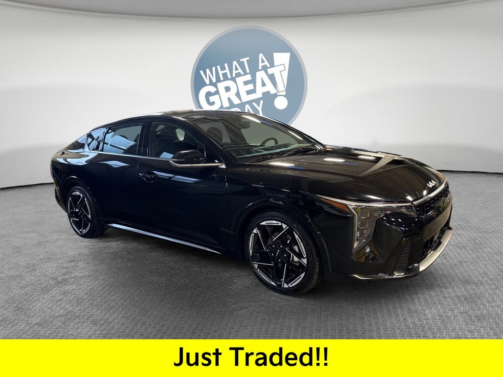 2025 Kia K4 GT-Line FWD