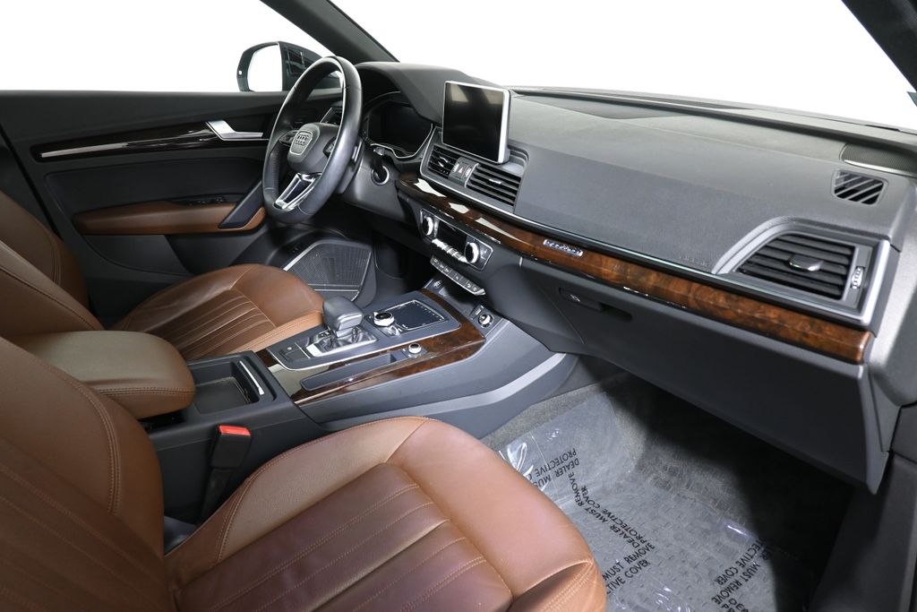 Thumbnail: 2018 Audi Q5 - 26