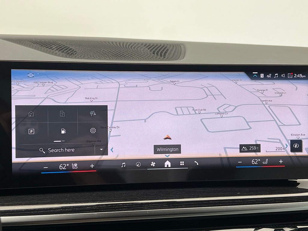 Thumbnail: 2026 BMW X7 - 14