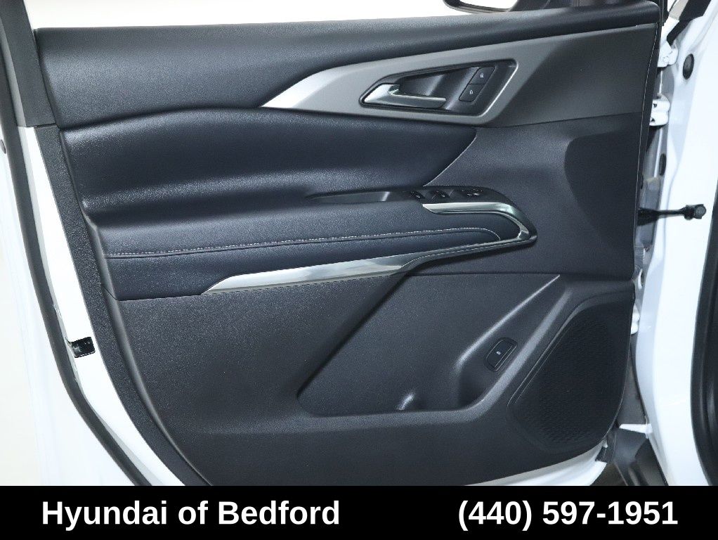 Used 2026 Chevrolet Traverse LT For Sale in Bedford, OH