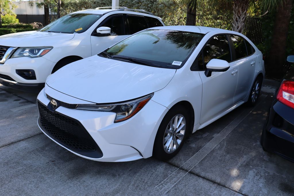 Thumbnail: 2022 Toyota Corolla - 1