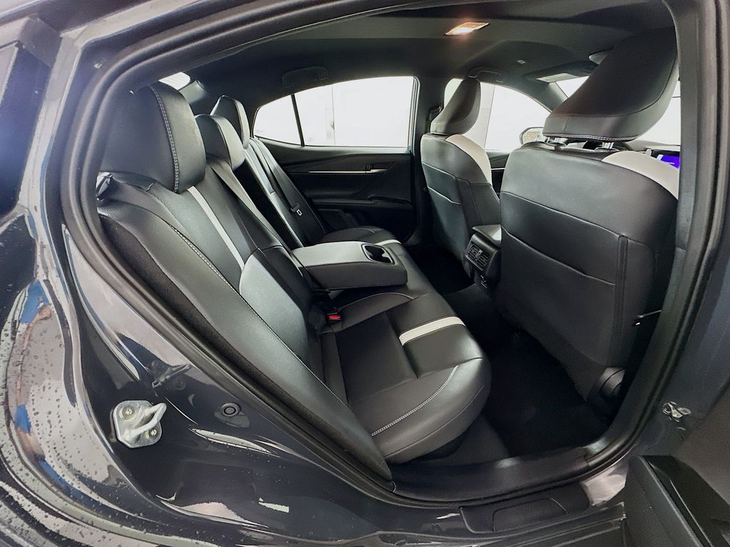 Thumbnail: 2025 Toyota Camry - 27