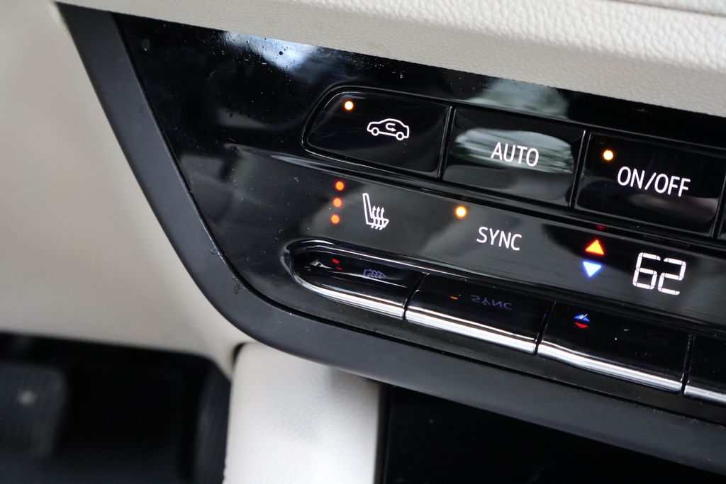 2022 Buick Envision Preferred 18