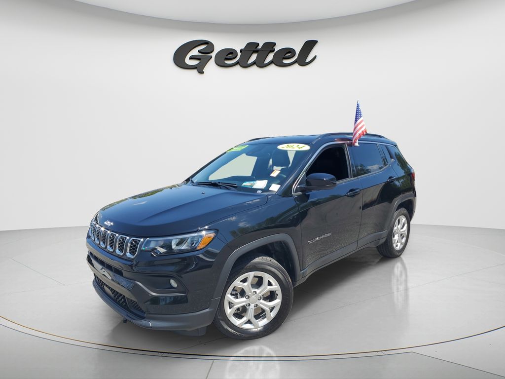 2024 Jeep Compass Latitude 4WD