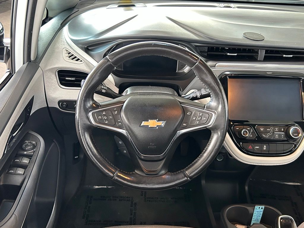 Used 2020 Summit White Chevrolet LT image 9