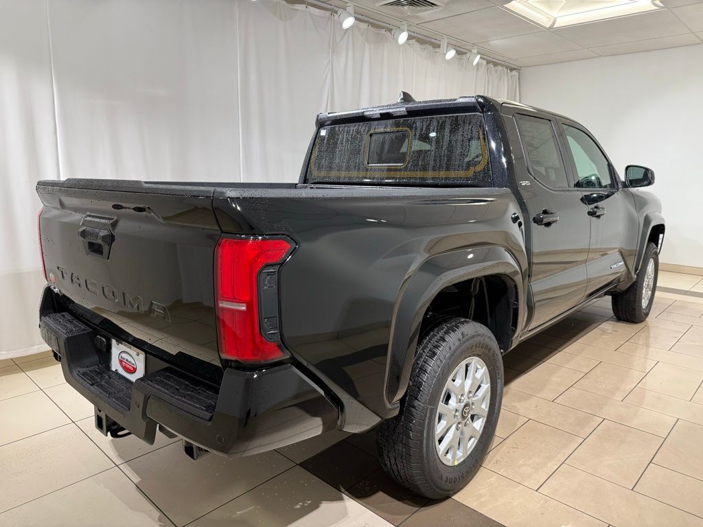 Thumbnail: 2025 Toyota Tacoma - 5